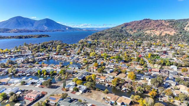 613 Bass Lane, Clearlake Oaks CA: https://media.crmls.org/mediaz/e1d2c77c-ce2f-4712-aa88-fc345cf9bbb5.jpg