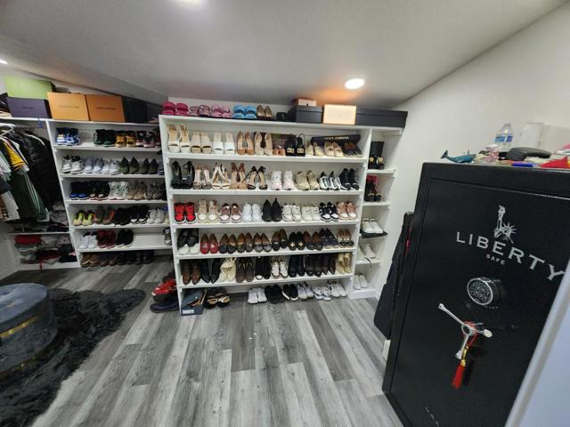 601 Weyer Road, Modesto CA: https://media.crmls.org/mediaz/e1d4816c-1f73-4637-9caa-4eda32b8f686.jpg