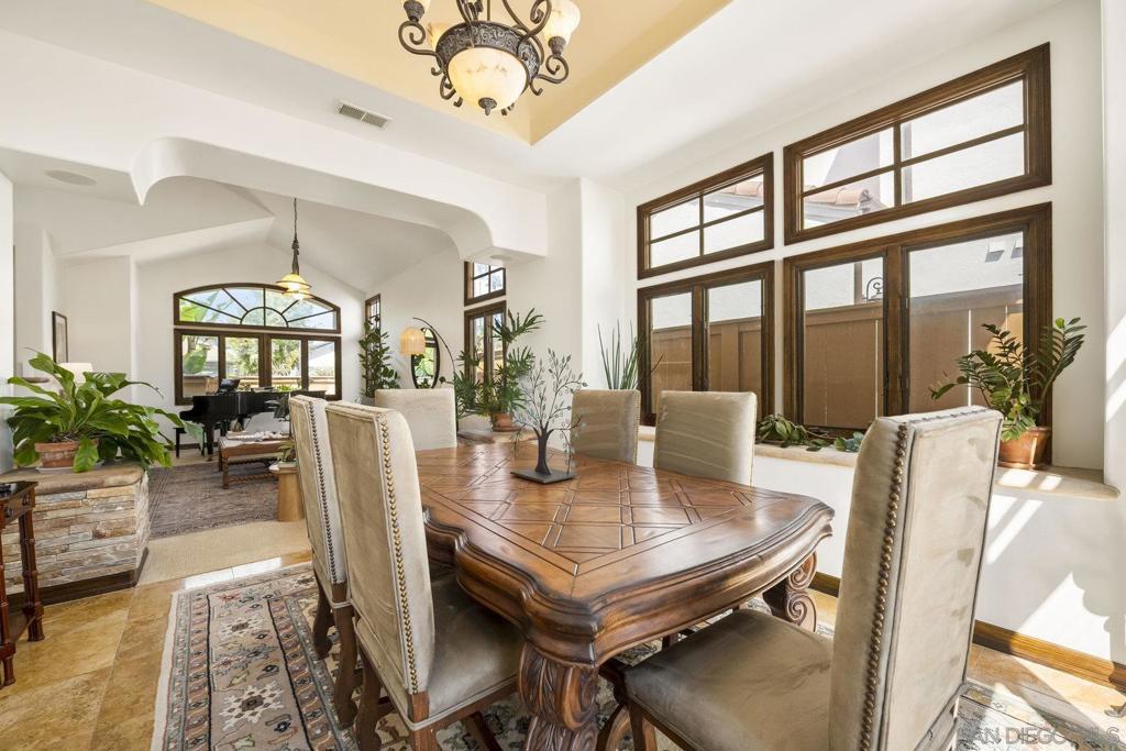 MLS #250041241SD image #12