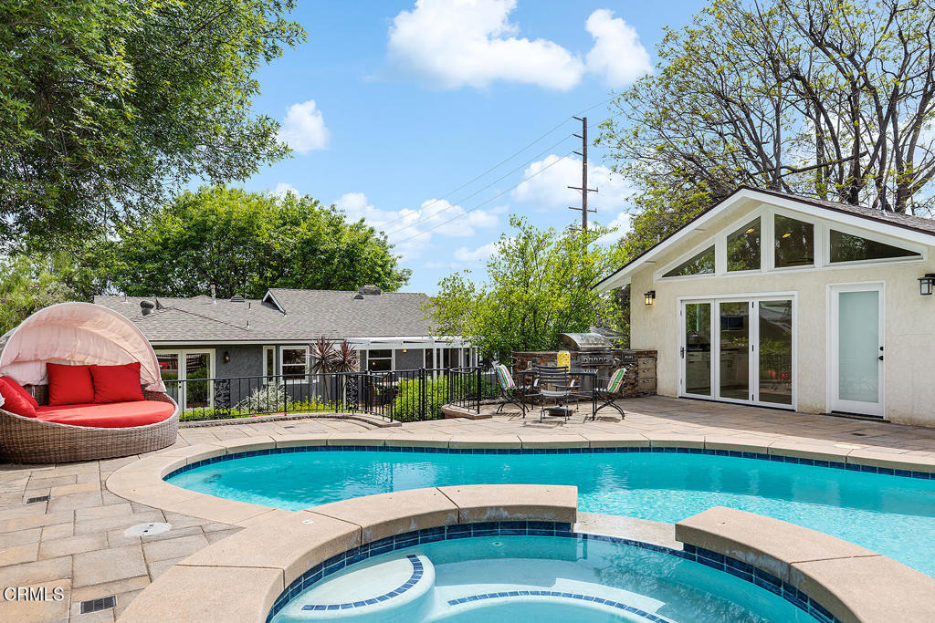 375 Berkshire Avenue La Canada Flintridge img 2