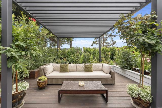 Detail Gallery Image 51 of 58 For 6028 Beaumont Ave, La Jolla,  CA 92037 - 5 Beds | 4 Baths