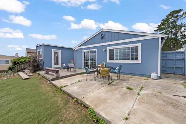6 John Glenn Circle, Daly City CA: https://media.crmls.org/mediaz/e1da9370-169e-4799-a727-0ba124f8df2f.jpg