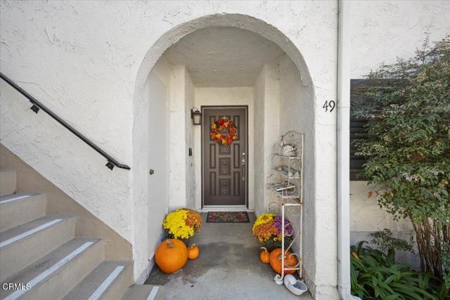 Detail Gallery Image 3 of 44 For 49 Mission Plaza Dr, Ventura,  CA 93001 - 2 Beds | 2 Baths