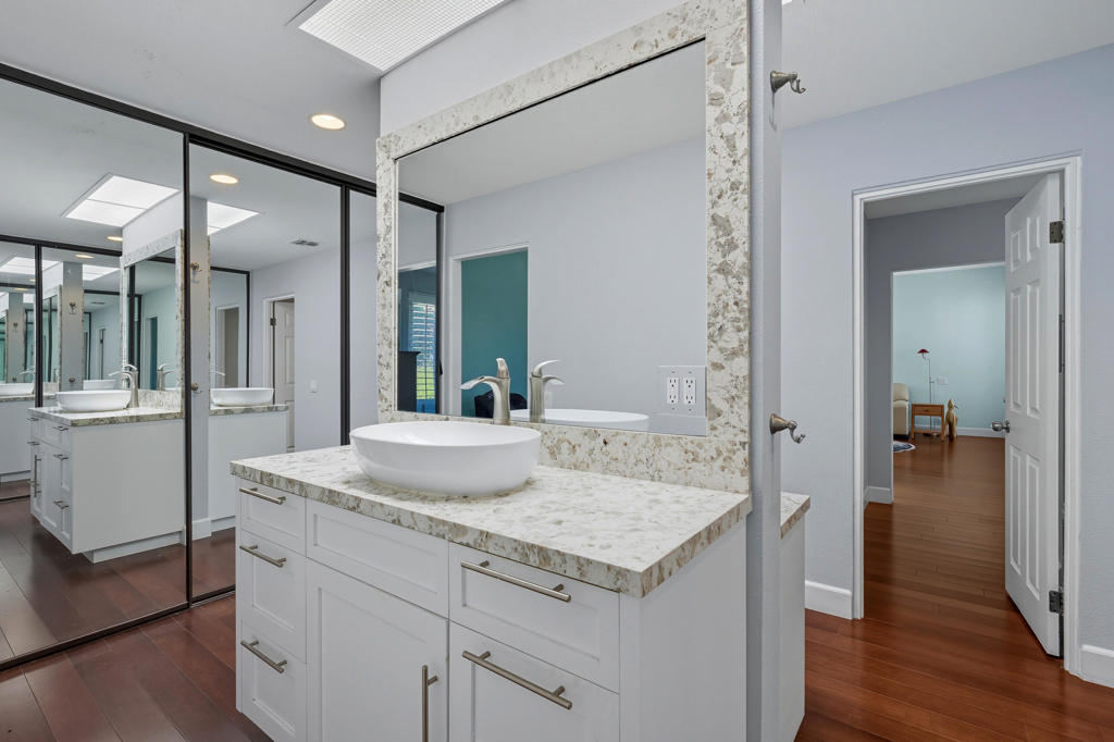 MLS #219136336DA image #19