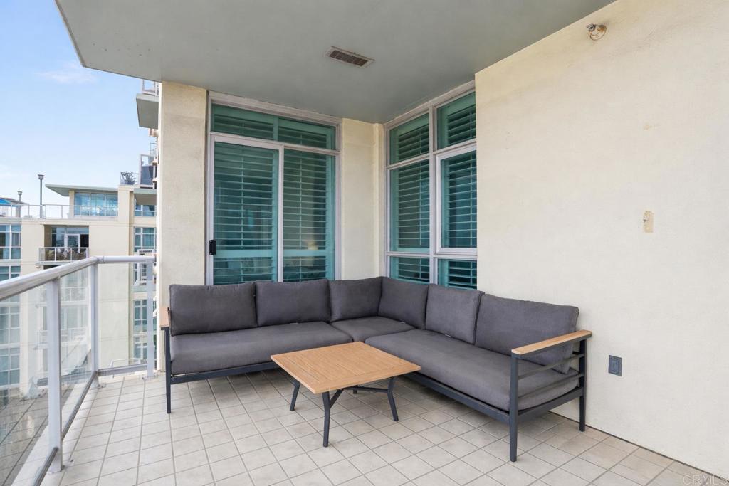 850 Beech St - photo 10