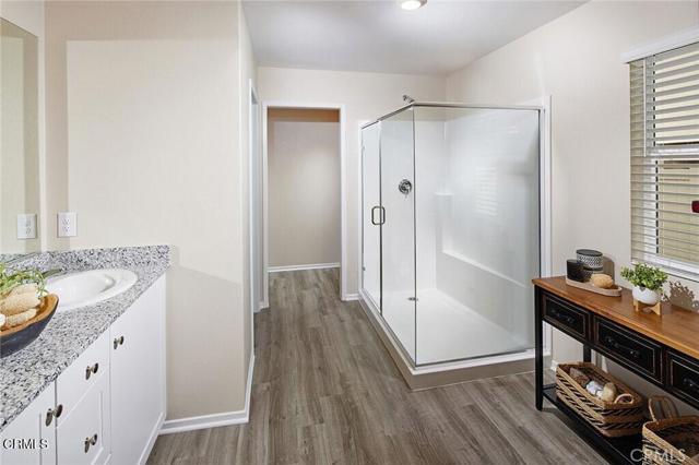 Detail Gallery Image 6 of 15 For 4362 W Avenue J4, Lancaster,  CA 93536 - 3 Beds | 2 Baths