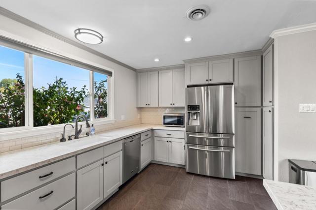 1502 Mefferd Avenue, San Mateo CA: https://media.crmls.org/mediaz/e1df6bd9-e278-4123-ad3b-d5772fddbfc2.jpg
