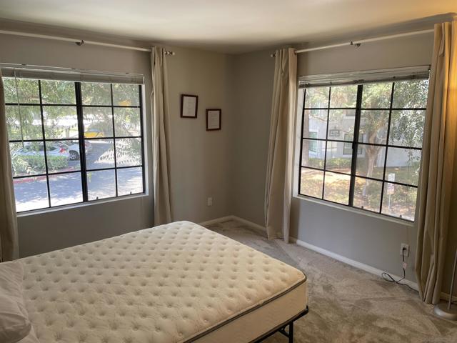 15078 Avenida Venusto, San Diego CA: https://media.crmls.org/mediaz/e1e26c87-1b75-4eec-a0a3-20b1b42bdc37.jpg