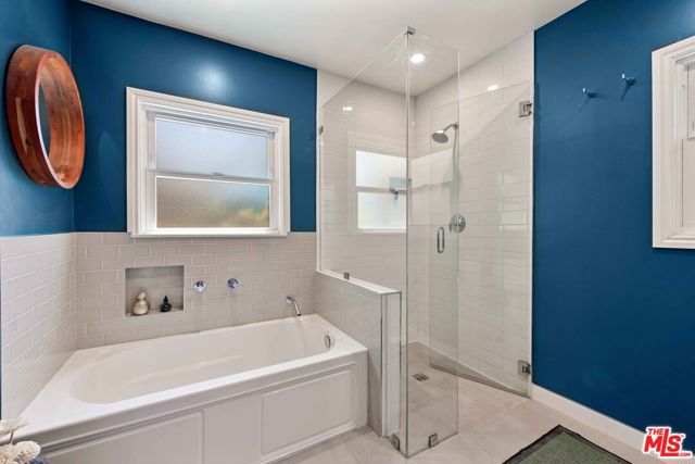 3217 Bennett Drive, Los Angeles CA: https://media.crmls.org/mediaz/e1e45b9d-cf35-4317-b525-7ecf694a82d3.jpg