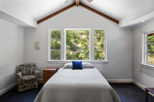 1439 Portola Road, Woodside CA: https://media.crmls.org/mediaz/e1e4fd61-1b7e-4e8a-ba9f-54f8c8c0555f.jpg