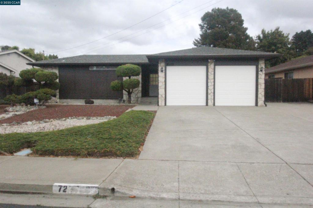 725 Vaqueros Ave