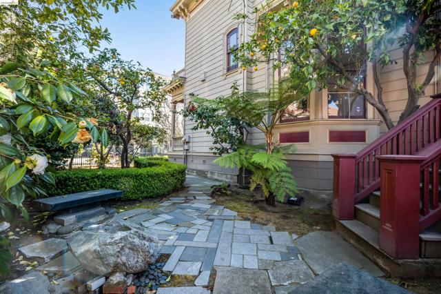 Image 12 of 15 For 653 11th Street