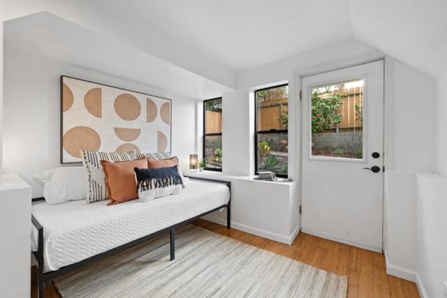 818 30th Avenue, San Francisco CA: https://media.crmls.org/mediaz/e1e65ab6-27cb-470f-8aee-2e45bf7ae276.jpg