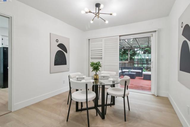 16045 Via Cordoba, San Lorenzo CA: https://media.crmls.org/mediaz/e1e67171-69d5-40ae-a659-227a06c9c7df.jpg