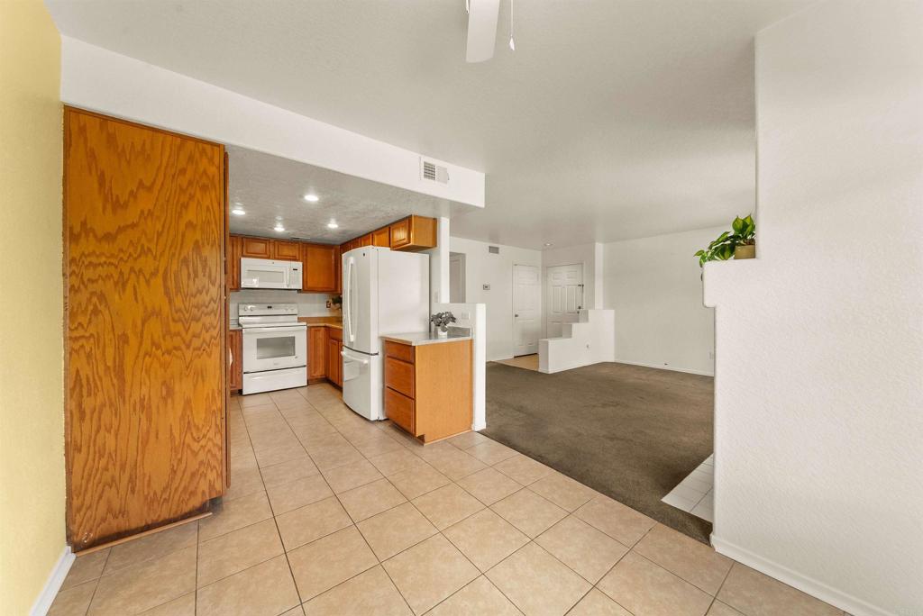 13979 Midland Road - photo 18