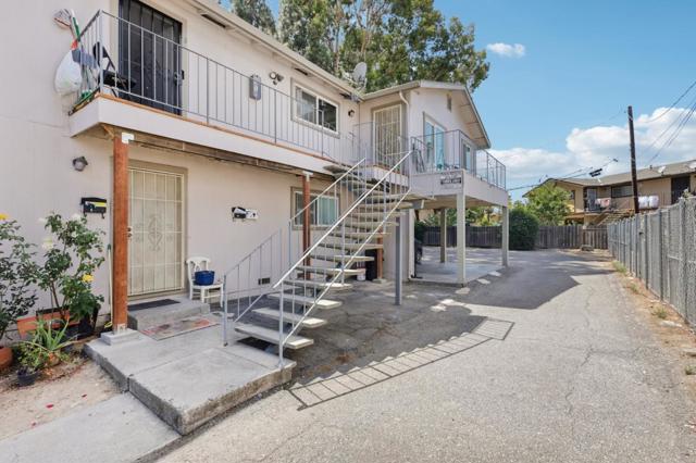 476 Branham Lane, San Jose CA: https://media.crmls.org/mediaz/e1e6fb28-04a6-4e60-8c2f-0f5583fcc68b.jpg