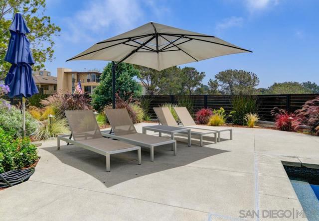 Image 9 of 29 For 13594 Mar Scenic Dr