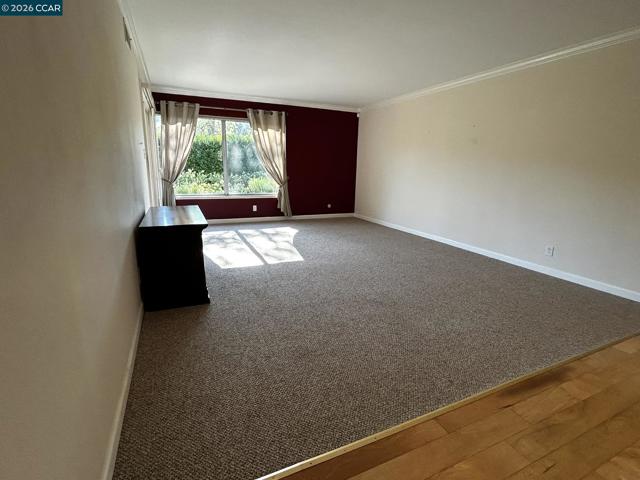 2055 Cactus Ct, Walnut Creek CA: https://media.crmls.org/mediaz/e1e7ebfe-d49b-4bce-95d0-be218e729a87.jpg