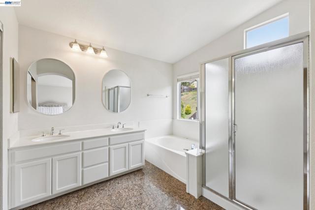 Image 24 of 51 For 25318 Buckeye Dr