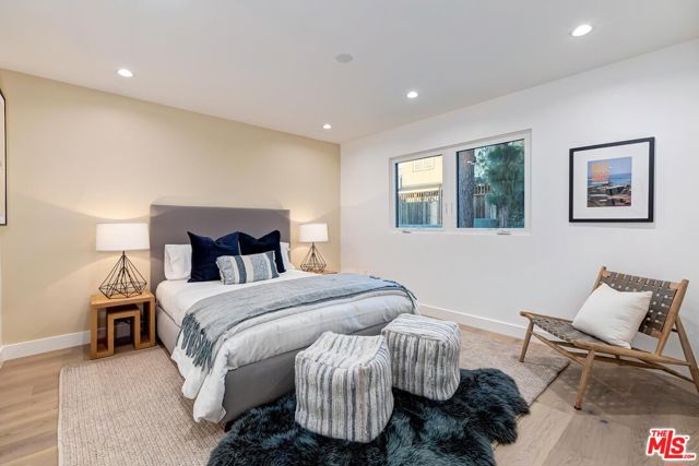 3528 Walnut Avenue, Manhattan Beach, California 90266, 5 Bedrooms Bedrooms, ,3 BathroomsBathrooms,Residential,Sold,Walnut,23238455