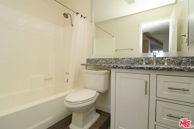 7306 Quill Drive, Downey CA: https://media.crmls.org/mediaz/e1e9c2cf-7c20-40c9-833f-0024a84e27b6.jpg