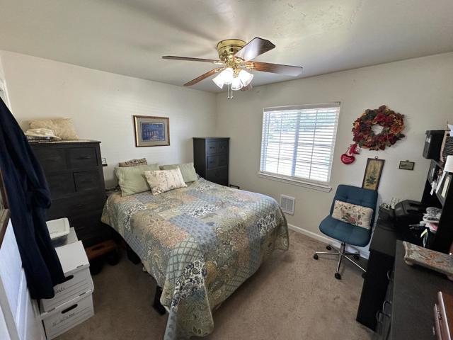 15570 Del Monte Farms Road, Castroville CA: https://media.crmls.org/mediaz/e1e9ede2-3f54-4a08-a287-58a79e6909ca.jpg