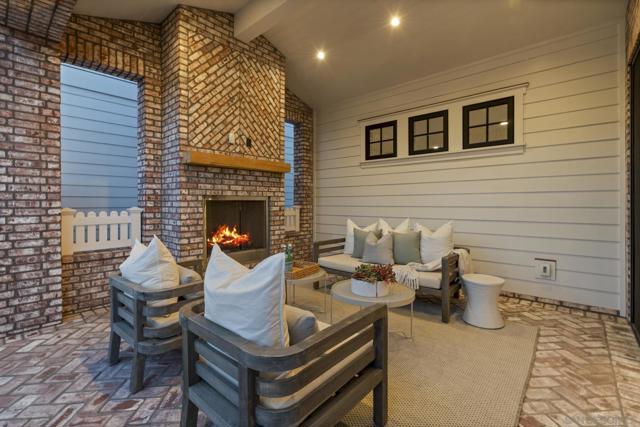 Image 12 of 57 For 464 Westbourne St