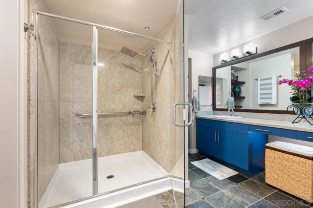 3650 5Th Ave, San Diego CA: https://media.crmls.org/mediaz/e1eaf183-5b37-412c-8894-ea05452d7acb.jpg