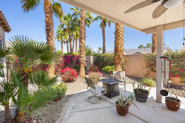 60284 Honeysuckle Street, La Quinta CA: https://media.crmls.org/mediaz/e1ec47f3-3c5f-4116-a0ed-608316fccdee.jpg