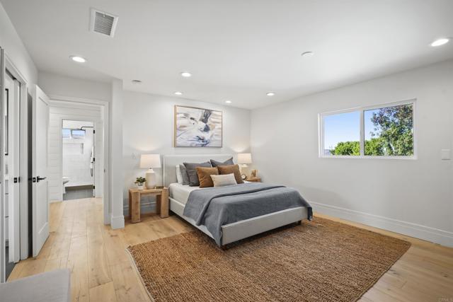 Detail Gallery Image 14 of 34 For 24611 Spadra Ln, Mission Viejo,  CA 92691 - 3 Beds | 4 Baths