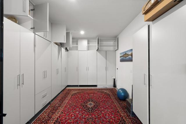 6573 Purple Crab Drive, Newark CA: https://media.crmls.org/mediaz/e1ee195b-1031-45ff-b3e0-c3246d204da4.jpg