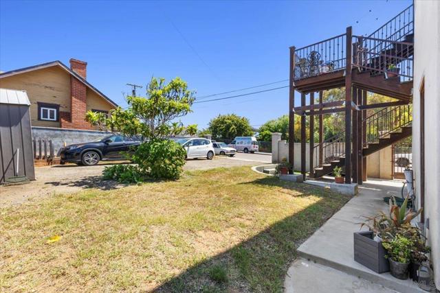 2832 34 K St, San Diego CA: https://media.crmls.org/mediaz/e1ee5505-3c03-49e5-a404-c3253ed54268.jpg