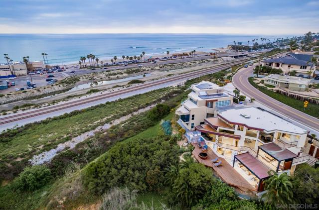 Image 39 of 47 For 2516 San Elijo Ave