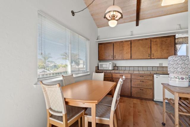 181 Mar Vista Drive, Aptos CA: https://media.crmls.org/mediaz/e1eee37d-ba75-45ae-80b1-e5302848fe82.jpg