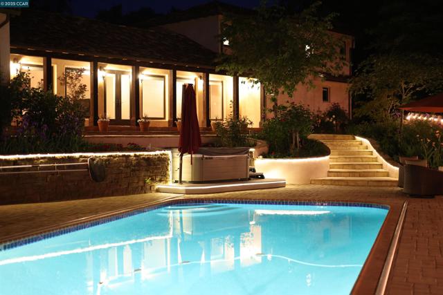 80 Rheem Blvd, Orinda CA: https://media.crmls.org/mediaz/e1f042c2-a406-43af-9a17-b1648213916e.jpg