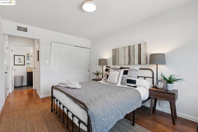 2309 Potrero Ct, Pinole CA: https://media.crmls.org/mediaz/e1f0564b-7d7d-4291-a2d1-aed3c1ef1669.jpg
