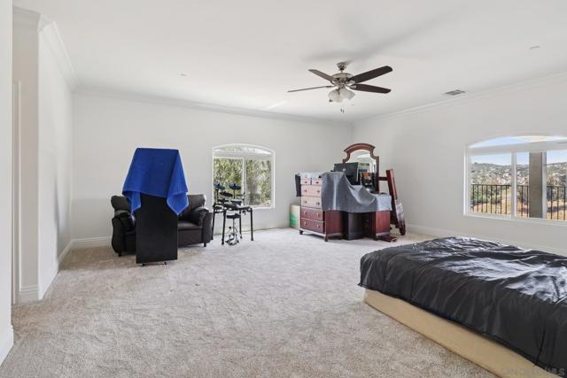 19075 Caesar Drive, Ramona CA: https://media.crmls.org/mediaz/e1f18e89-806b-4d62-9d45-28cf5666408d.jpg