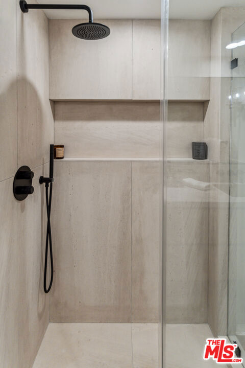 818 N Doheny Drive, West Hollywood CA: https://media.crmls.org/mediaz/e1f21894-8dcb-4dd5-8d47-23a6bd4c6c03.jpg
