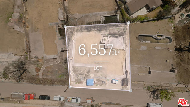 14930 Mc Kendree Avenue, Pacific Palisades CA: https://media.crmls.org/mediaz/e1f2acdc-54cf-4852-9479-787c2bc70cb0.jpg