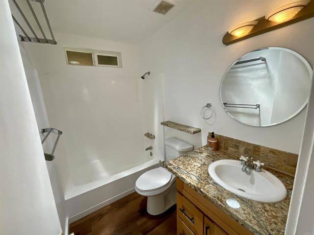38281 Western Hills Drive, Anza CA: https://media.crmls.org/mediaz/e1f36571-326f-412e-a3a2-0063b10bdcb9.jpg
