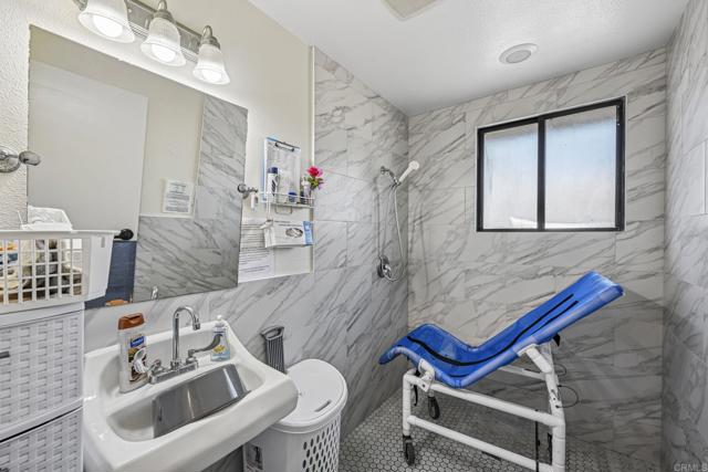 Detail Gallery Image 43 of 74 For 5979 Harps Ct, San Diego,  CA 92114 - – Beds | – Baths