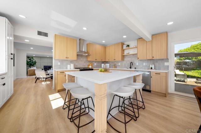 2263 Finch Lane, San Diego CA: https://media.crmls.org/mediaz/e1f3e4fb-ec8f-4fa5-9ec4-2cc8dc161df7.jpg