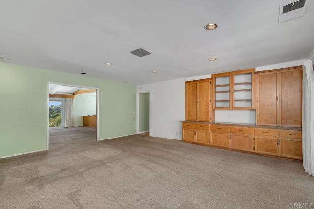 Detail Gallery Image 35 of 52 For 2382 Mirador, Vista,  CA 92084 - 3 Beds | 2/1 Baths