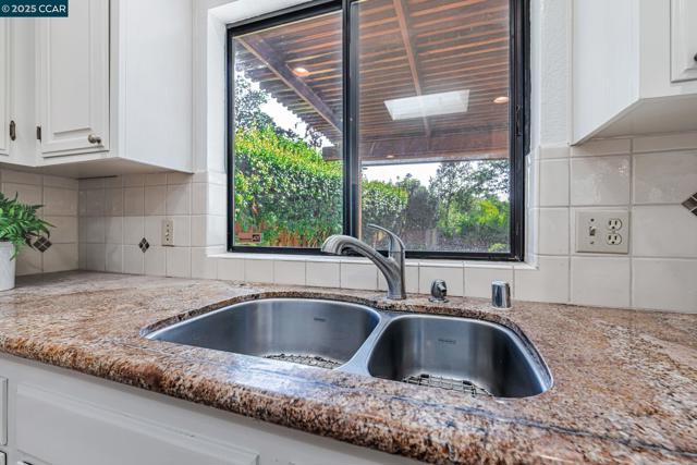 61 Alberta Ter, Walnut Creek CA: https://media.crmls.org/mediaz/e1f460c9-e5de-46c5-aac4-2fad24699649.jpg