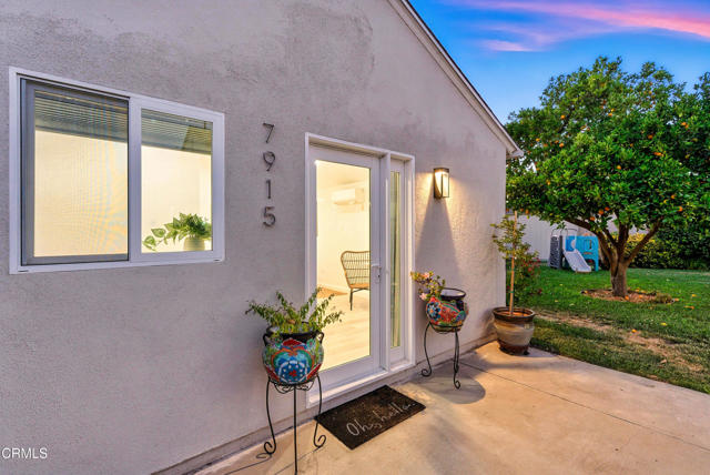 7917 Ostrom Avenue, Van Nuys CA: https://media.crmls.org/mediaz/e1f4f0a4-8dfb-4966-b4b6-49e6a34a1793.jpg