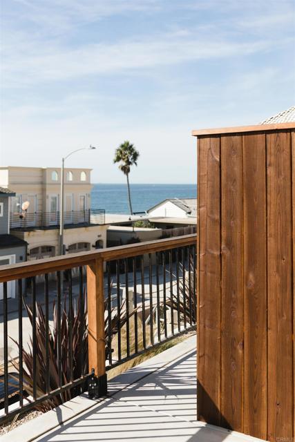Image 4 of 49 For 1842 Pacific Street