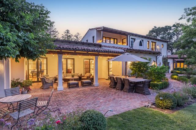 180 Farm Road, Woodside CA: https://media.crmls.org/mediaz/e1f55e68-097c-4d96-9272-3ba3fbafdde5.jpg