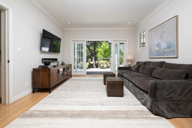 2820 Adeline Drive, Burlingame CA: https://media.crmls.org/mediaz/e1f64ac7-5a50-47ea-a6ec-dd6339d8a0be.jpg