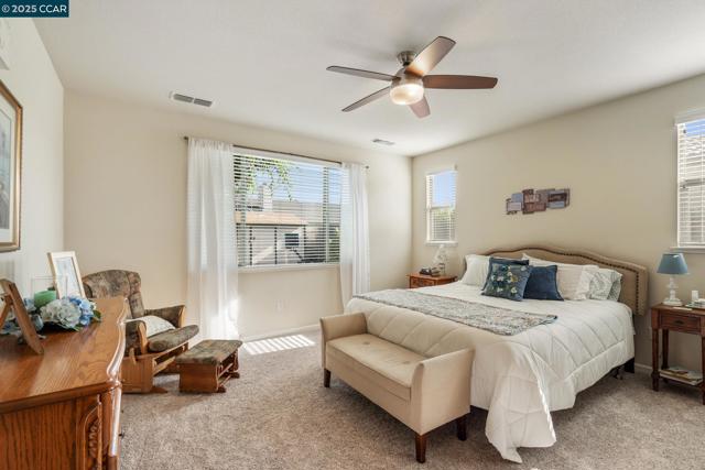 7100 Metcalf Way, Hughson CA: https://media.crmls.org/mediaz/e1f650d4-f187-4108-b825-6905e1ef964a.jpg