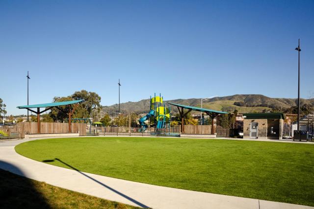 647 Stonegate Drive, South San Francisco CA: https://media.crmls.org/mediaz/e1f6d605-8207-4a8a-a757-e3fbca42b2d3.jpg